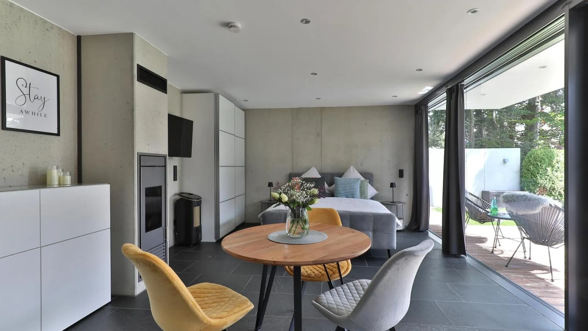 Modernes Studio-Apartment Gersthofen 0*,  Germany